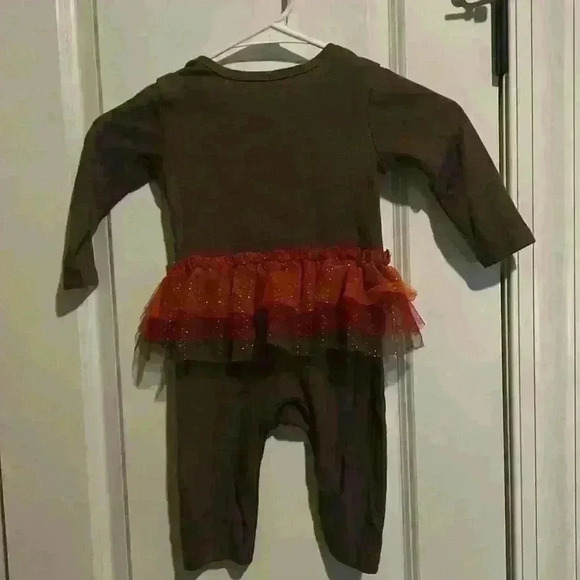 Thanksgiving Way to Celebrate Onesie 12 month Outfit Turkey Tutu 🦃 - Picture 2 of 6